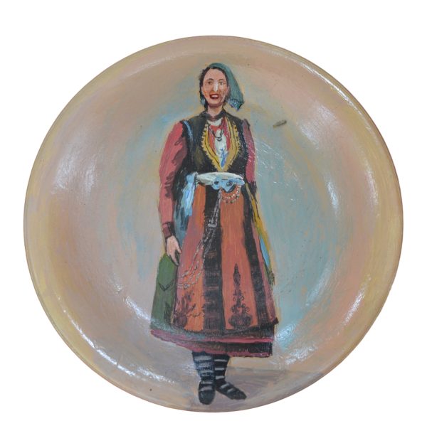 Pjatë dekorative (veshje e zonës së Dardhës)