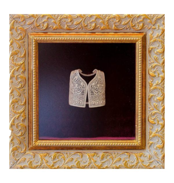 Jelek për burra me motive tradite